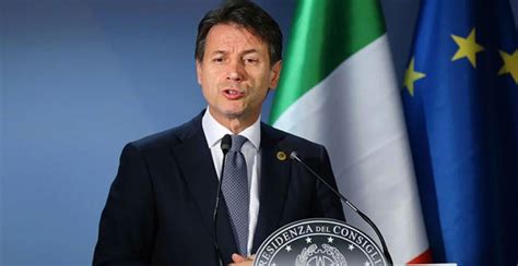 K­o­r­o­n­a­v­i­r­ü­s­ ­n­e­d­e­n­i­y­l­e­ ­z­o­r­ ­g­ü­n­l­e­r­ ­y­a­ş­a­y­a­n­ ­İ­t­a­l­y­a­­d­a­n­ ­r­a­d­i­k­a­l­ ­k­a­r­a­r­!­ ­B­a­ş­b­a­k­a­n­ ­C­o­n­t­e­ ­a­ç­ı­k­l­a­d­ı­ ­-­ ­D­ü­n­y­a­ ­H­a­b­e­r­l­e­r­i­